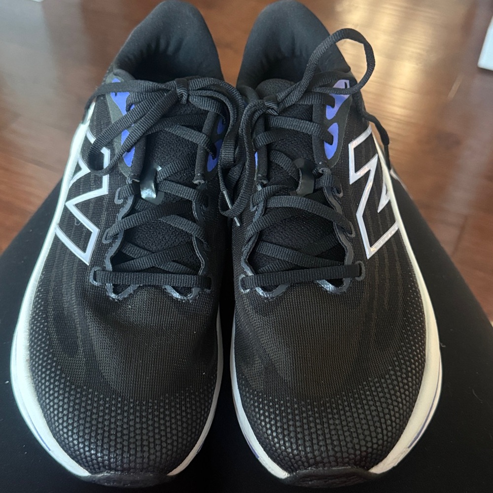 New Balance Fuel Cell Walker elite Sneakers are versatile & performance driven